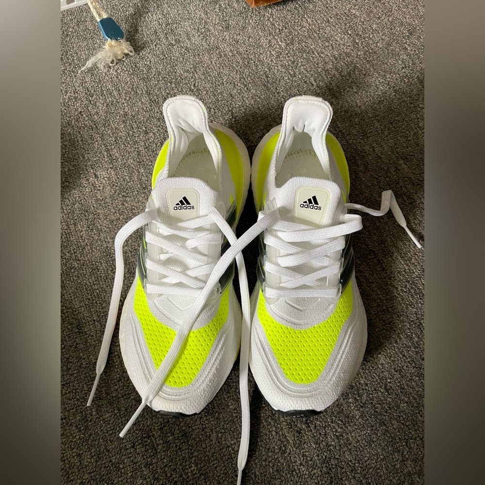 Adidas ultraboost 21 in a size 4.5